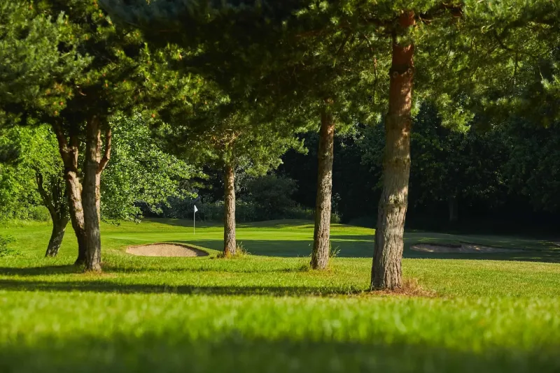 Aldenham – Church Course
